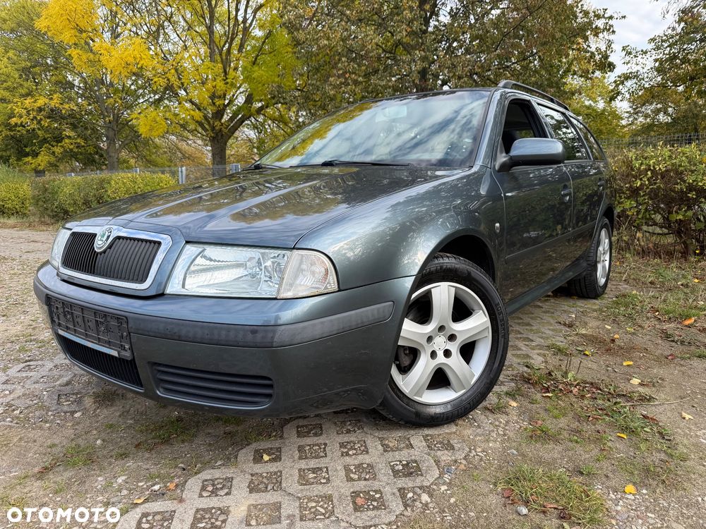 Skoda Octavia 2.0 Tour - 2