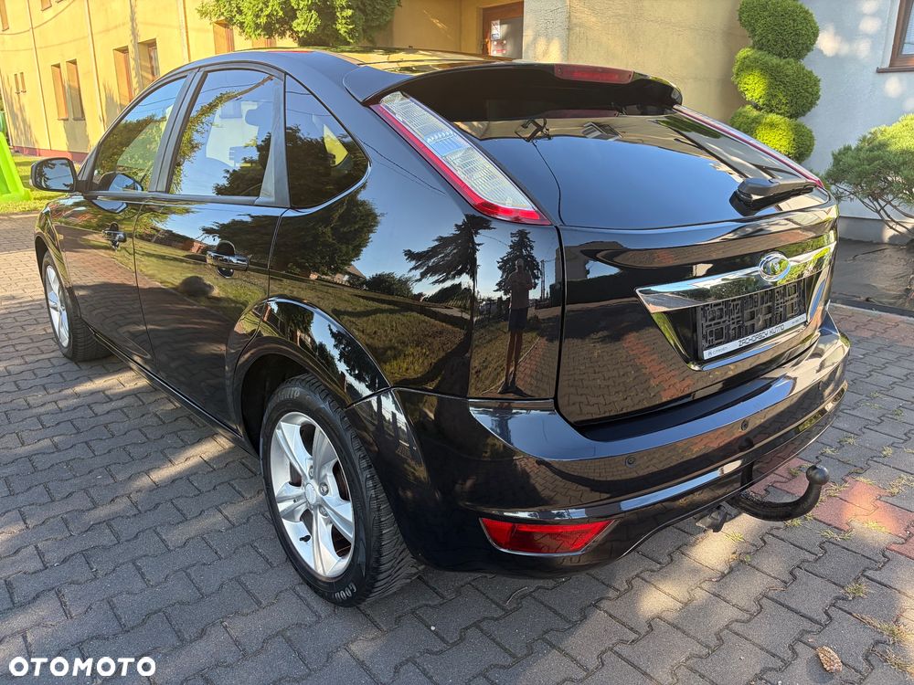 Ford Focus 1.8 Titanium - 13