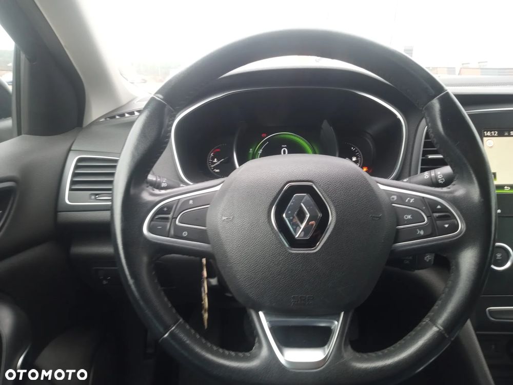 Renault Megane ENERGY TCe 100 LIMITED - 24