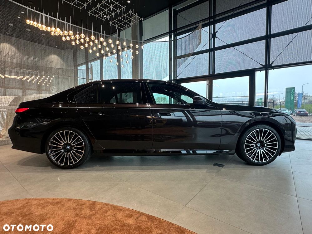 BMW Seria 7 - 7