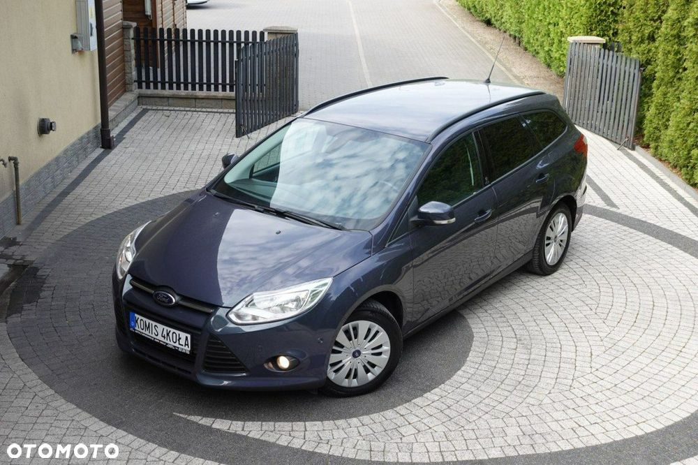 Ford Focus SW - 20