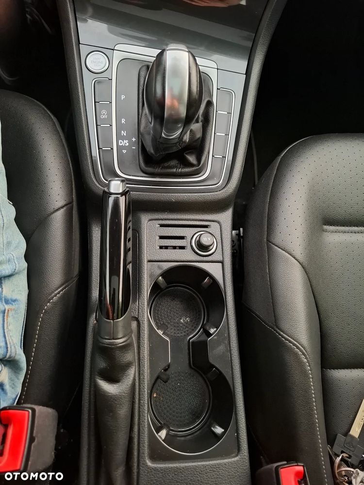 Volkswagen Golf VII 1.4 TSI BMT Highline DSG - 9