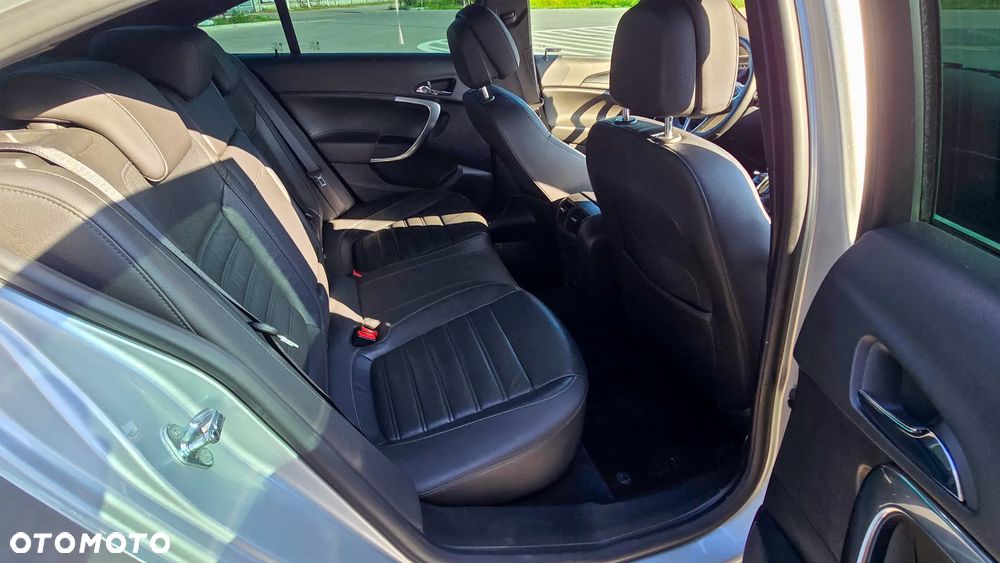 Opel Insignia - 13