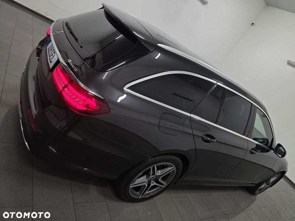 Mercedes-Benz Klasa E 300 de 9G-TRONIC AMG Line - 36