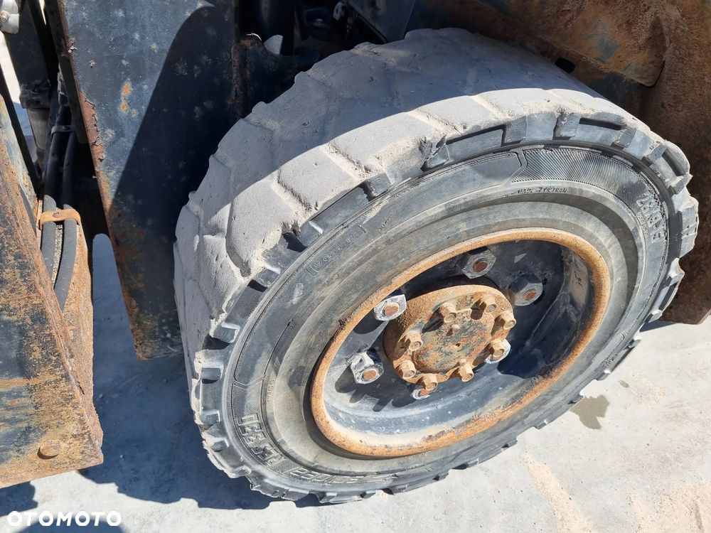 Toyota 02-8FDF30 3000kg Wózek widłowy - 13