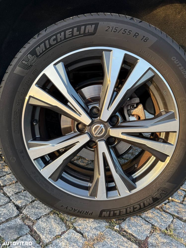 Nissan Qashqai 1.5 DCI TEKNA - 11