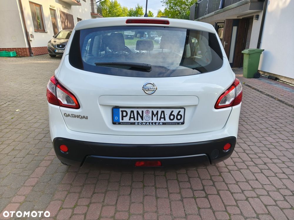 Nissan Qashqai 1.6 I-Way - 11