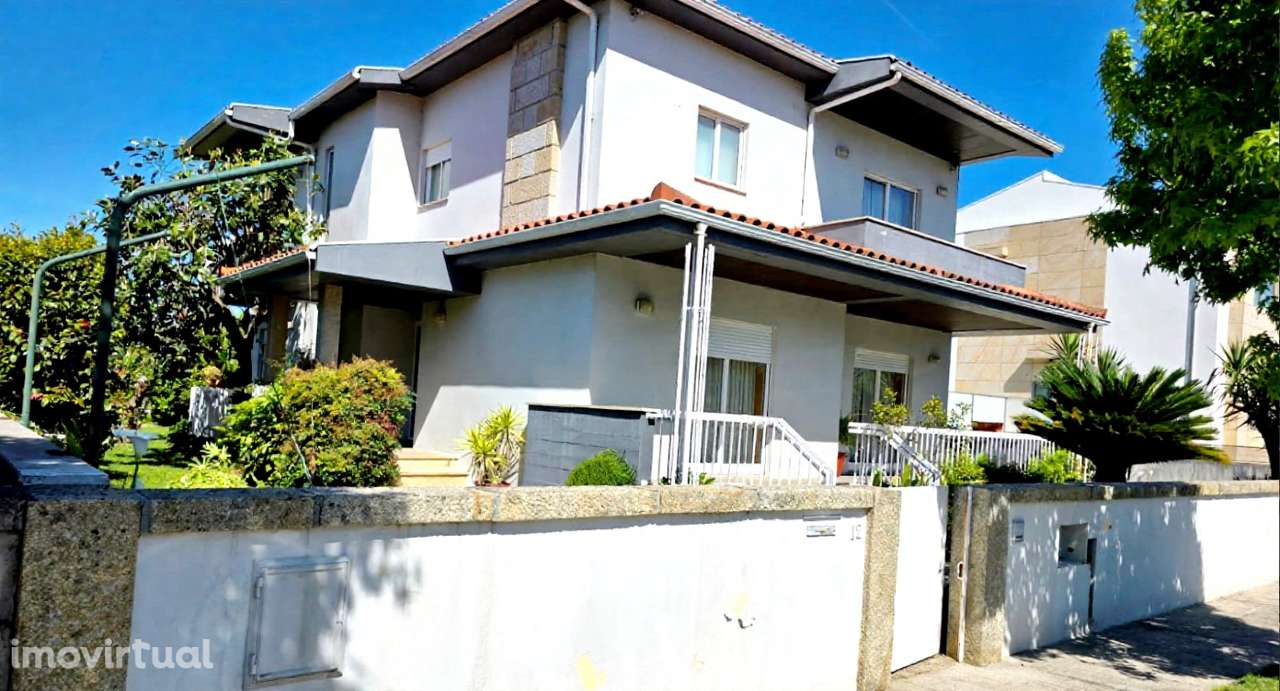 Moradia Independente T3 C / Piscina – Soutelo, Vila Verde - Grande imagem: 4/32