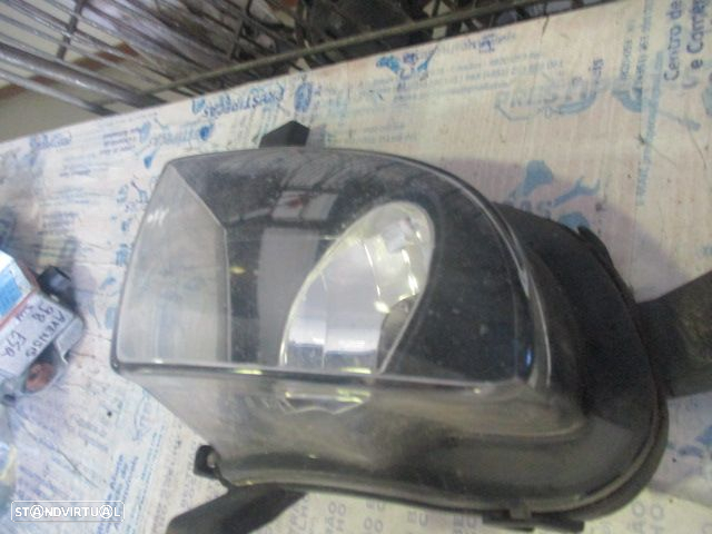 Farol Nevoeiro 17003702 BMW E91 SW 2010 Drt Hella - 3