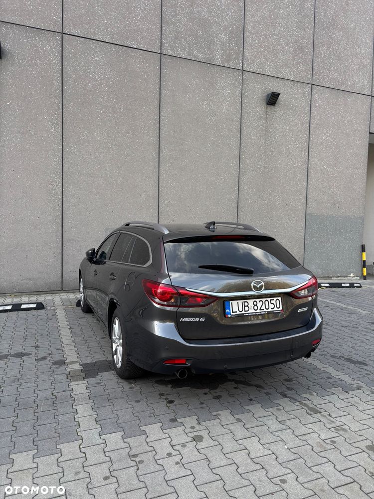 Mazda 6 - 6