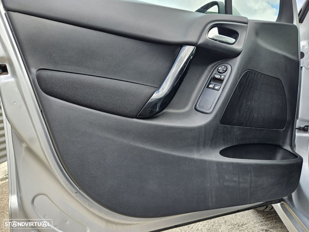 Citroën C3 1.2 PureTech Collection - 28