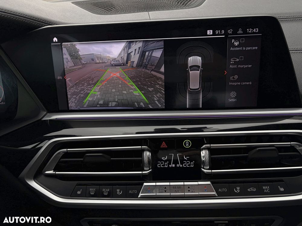 BMW X5 xDrive40i - 11