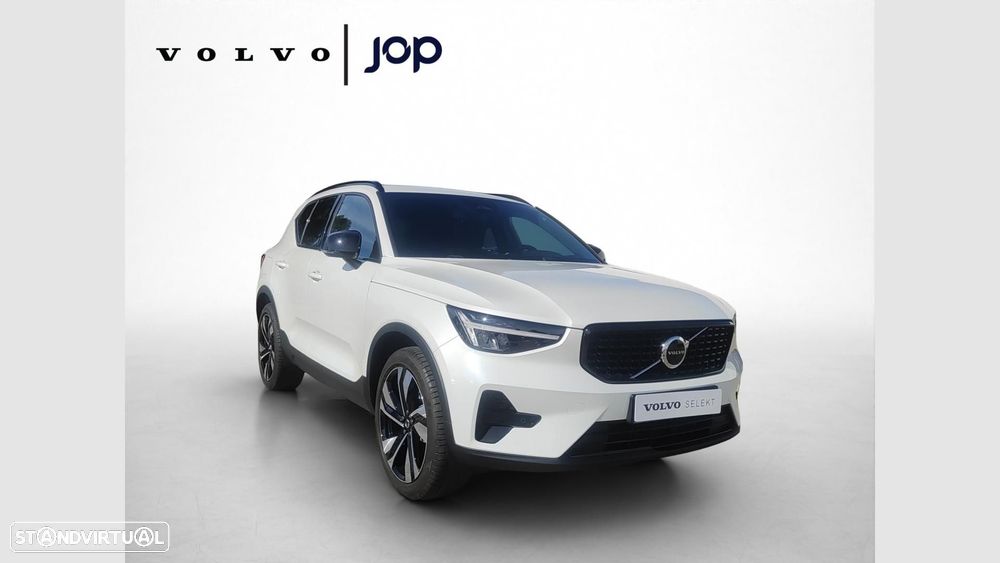 Volvo XC 40 2.0 B3 Plus Dark - 10