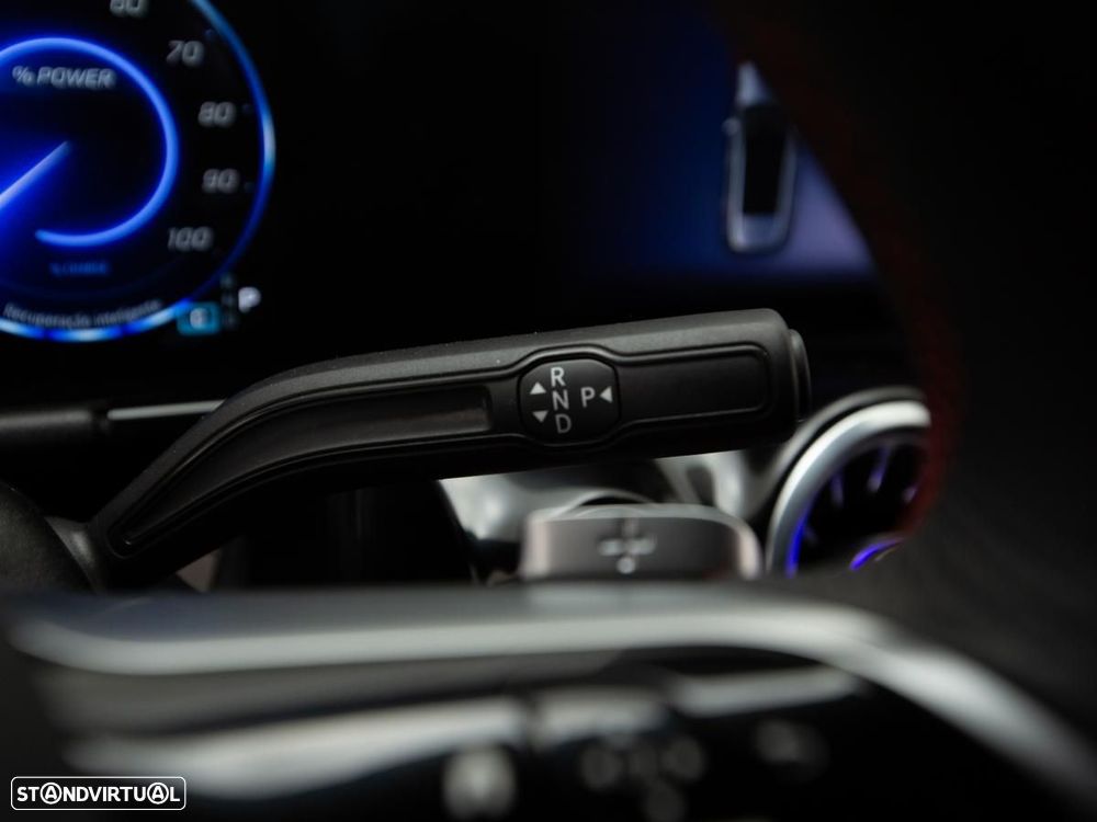 Mercedes-Benz EQA 250+ AMG Line - 22