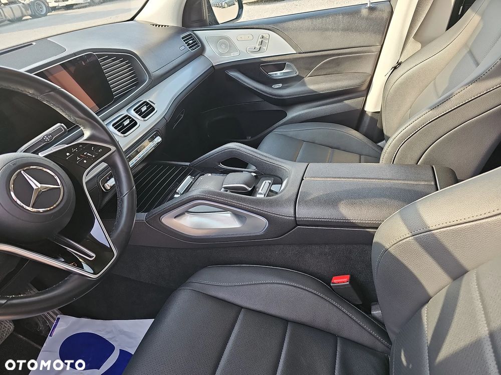 Mercedes-Benz GLE - 16