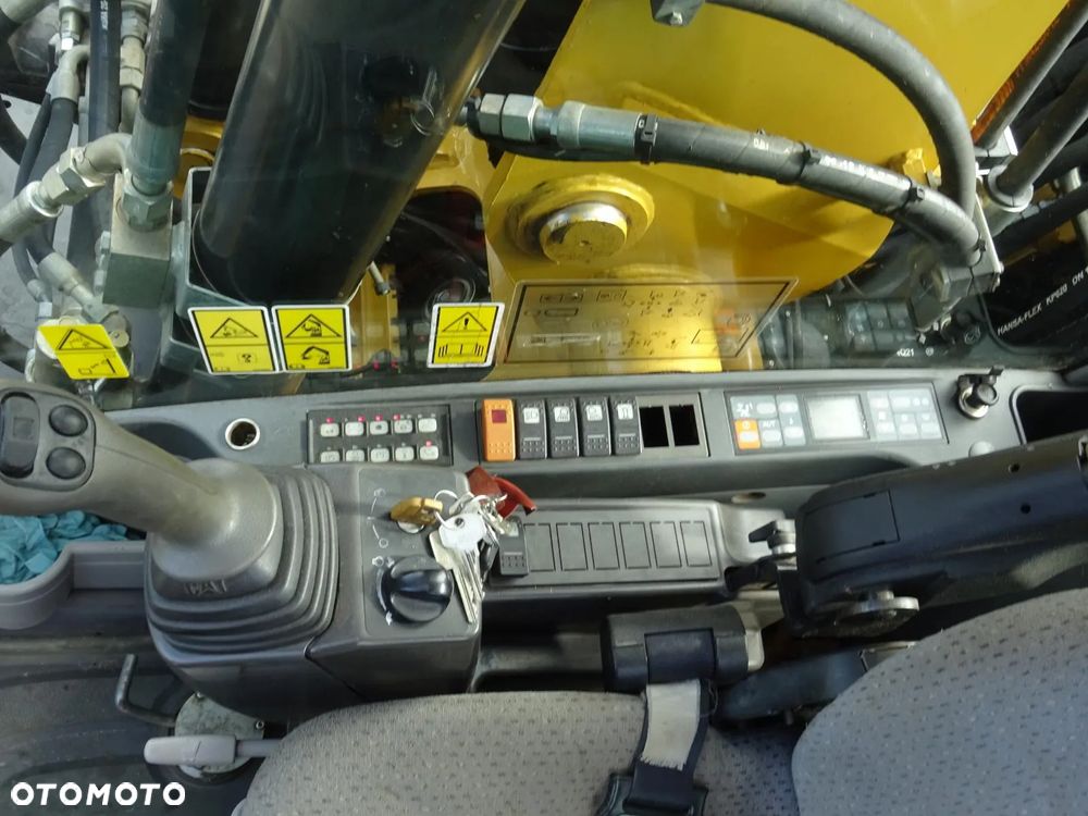 Caterpillar M315D - 10