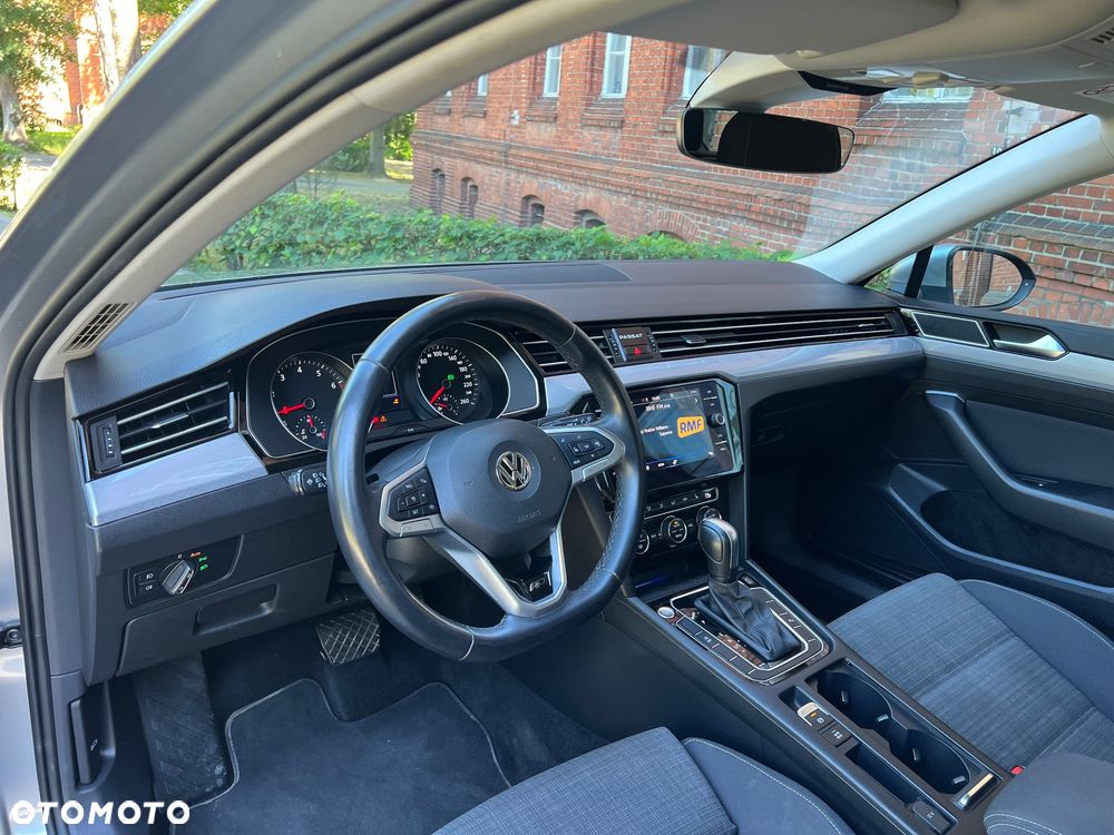 Volkswagen Passat 1.5 TSI OPF DSG - 8
