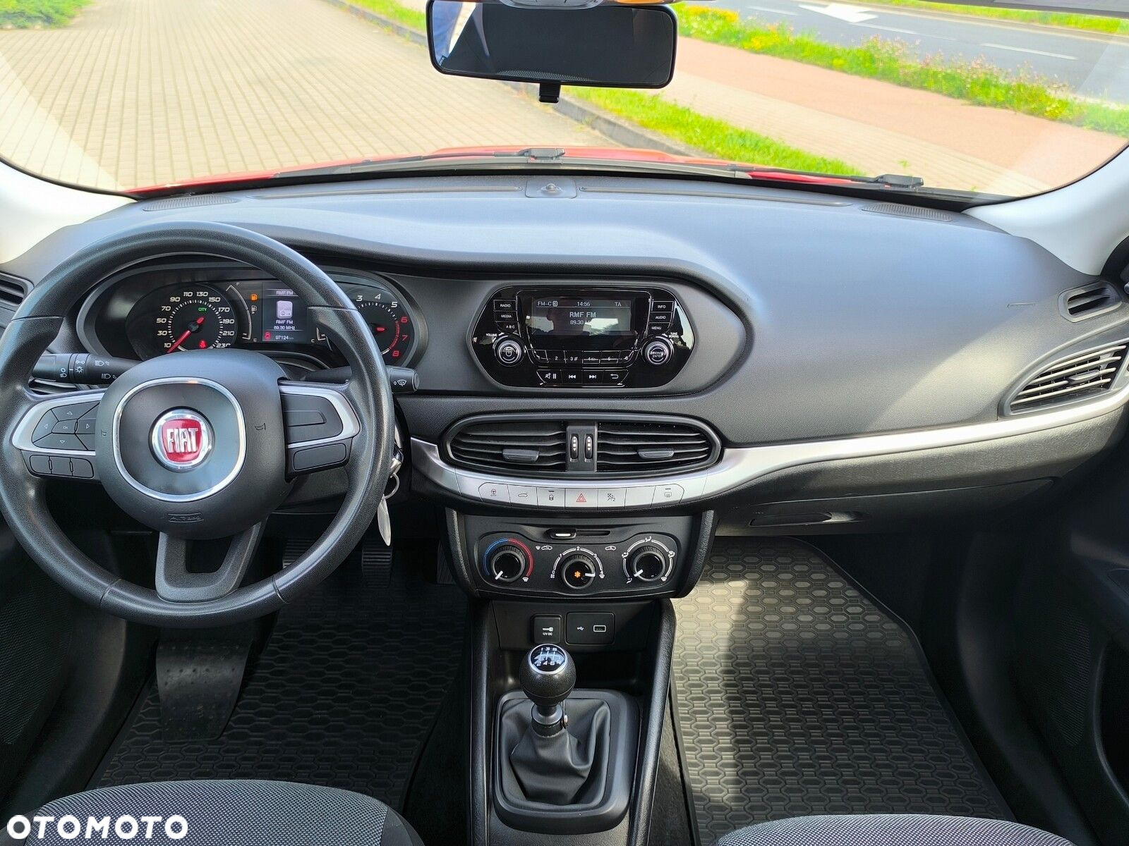 Fiat Tipo 1.4 16v Lounge EU6d - 10