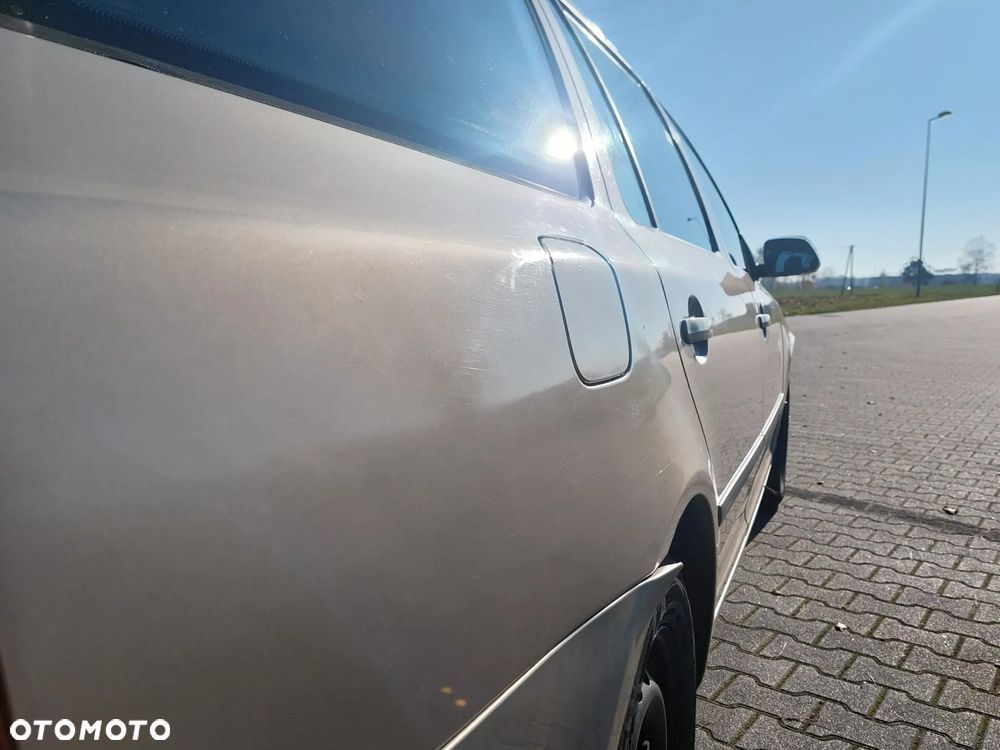 Skoda Octavia Combi 1.9 TDI DPF Team Edition - 4