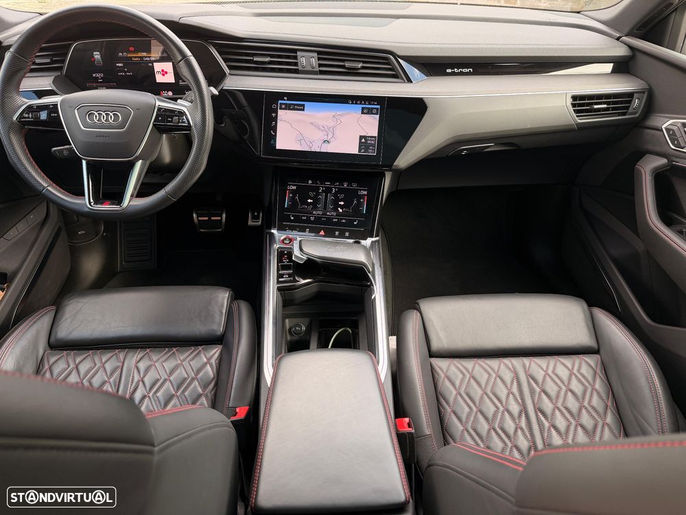 Audi SQ8 Sportback e-tron quattro - 30