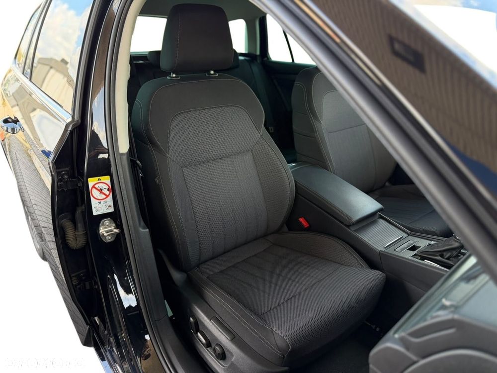 Skoda Superb 2.0 TDI SCR Style DSG - 25