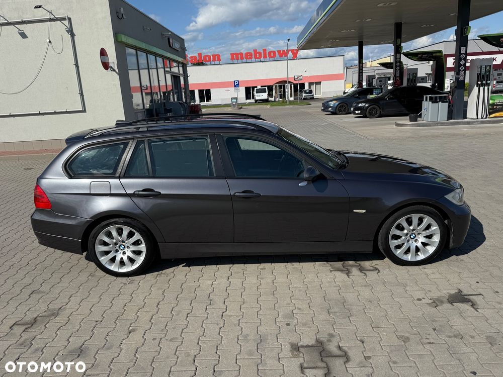 BMW Seria 3 320d - 5
