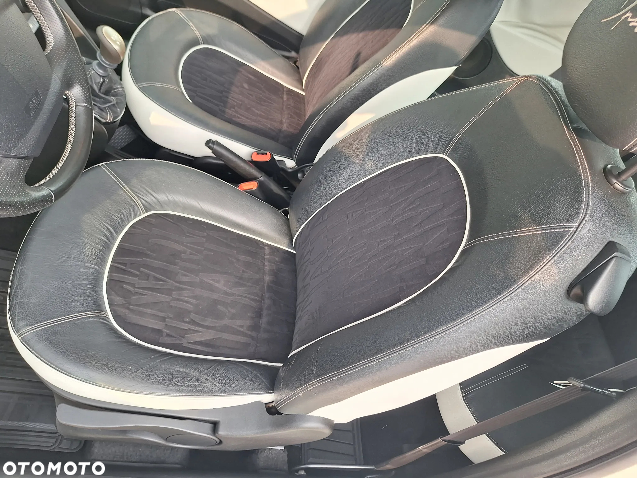 Lancia Ypsilon 1.2 8V Argento (4 os.) - 20