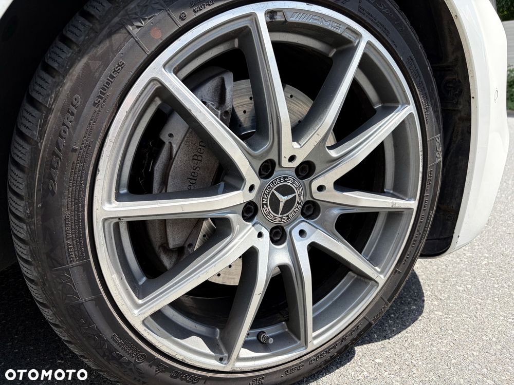 Mercedes-Benz Klasa E 220 d 4-Matic AMG - 17