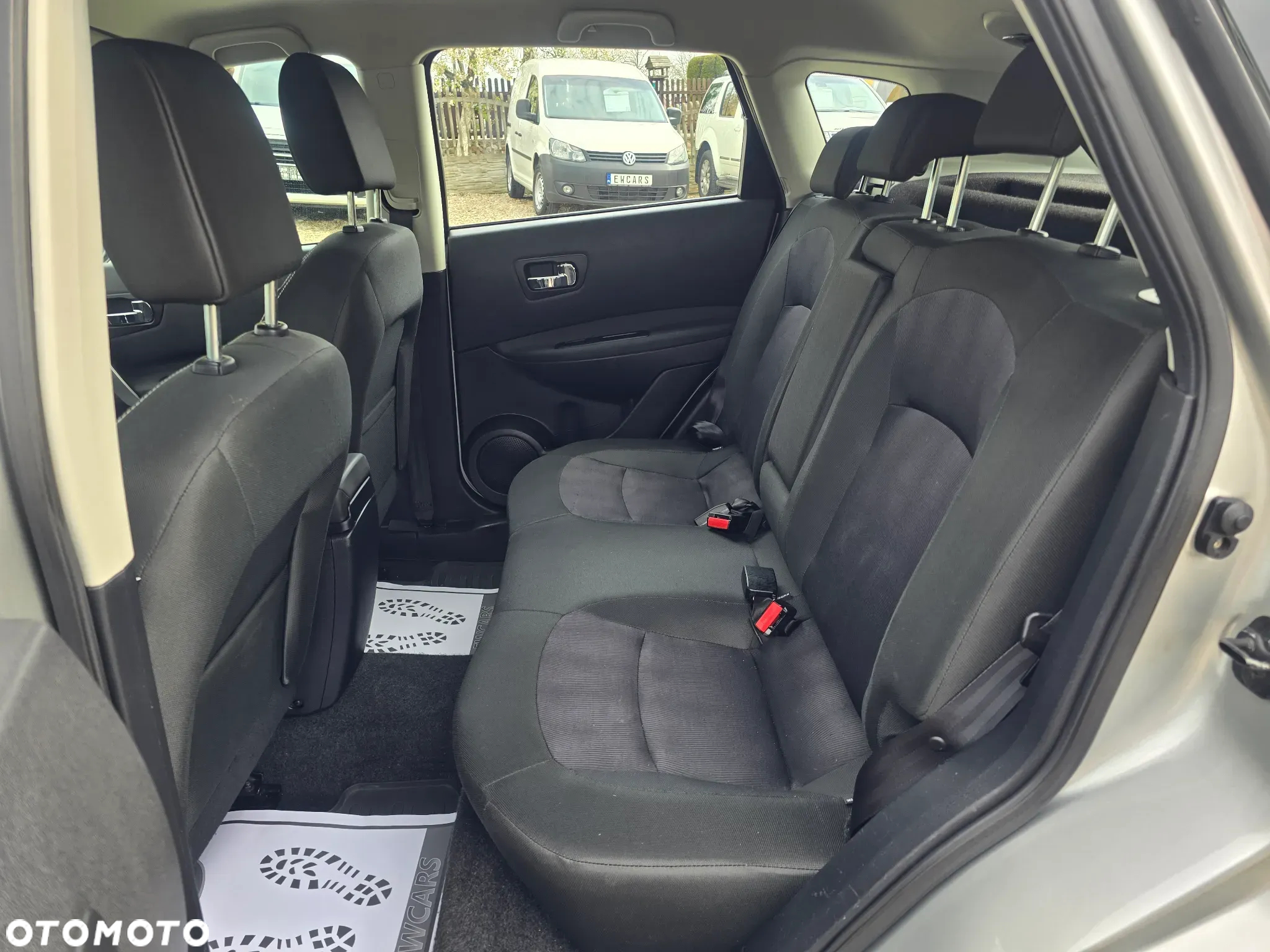 Nissan Qashqai 1.6 dCi DPF acenta - 7