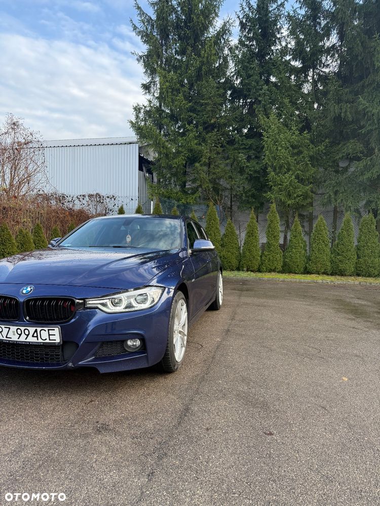 BMW Seria 3 320d Sport Line - 12