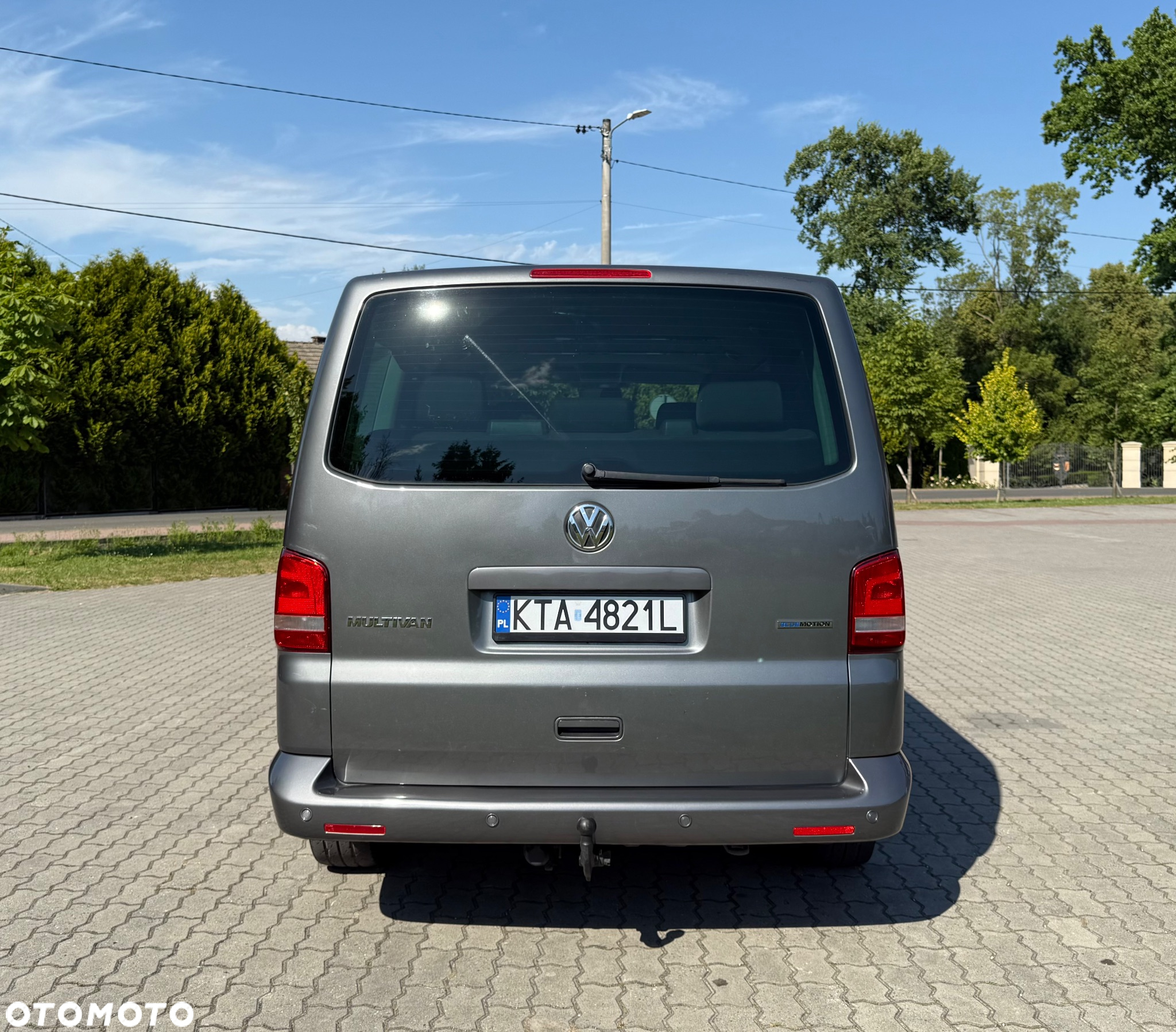 Volkswagen Multivan TDI L1 BlueMotion - 9