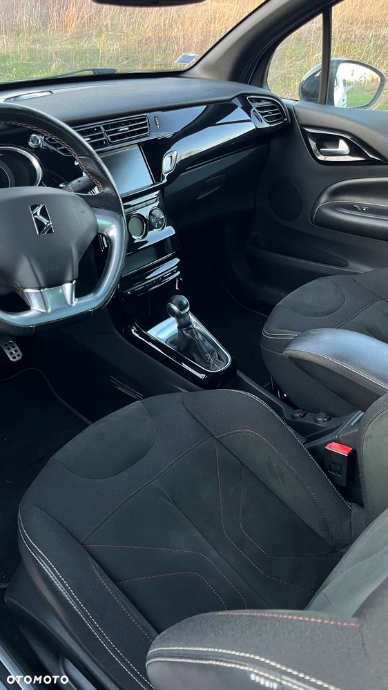 DS Automobiles DS 3 - 10