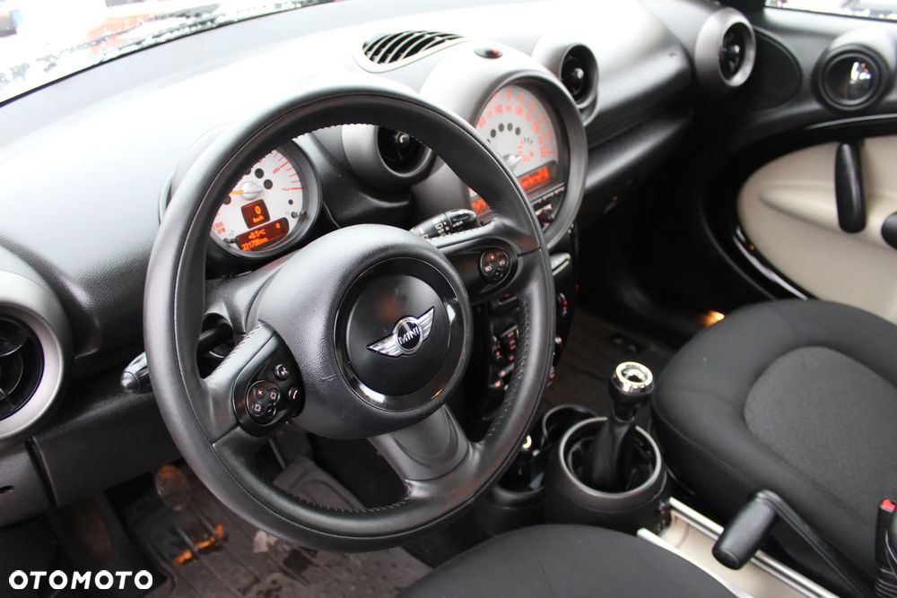 MINI Countryman Cooper D - 13