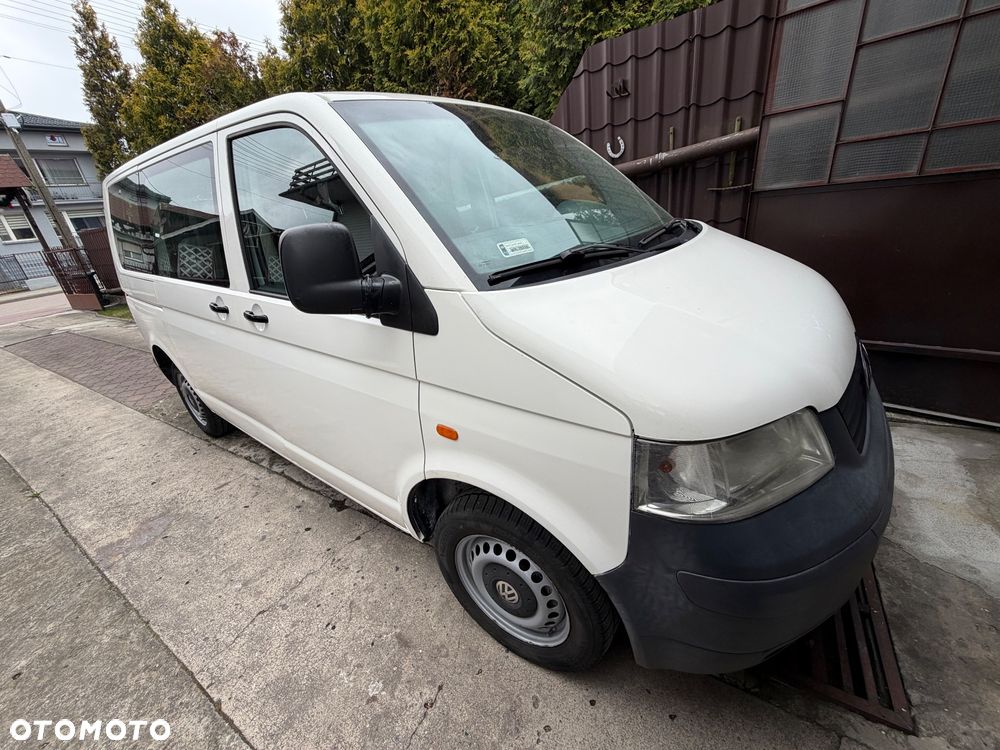 Volkswagen Transporter - 2