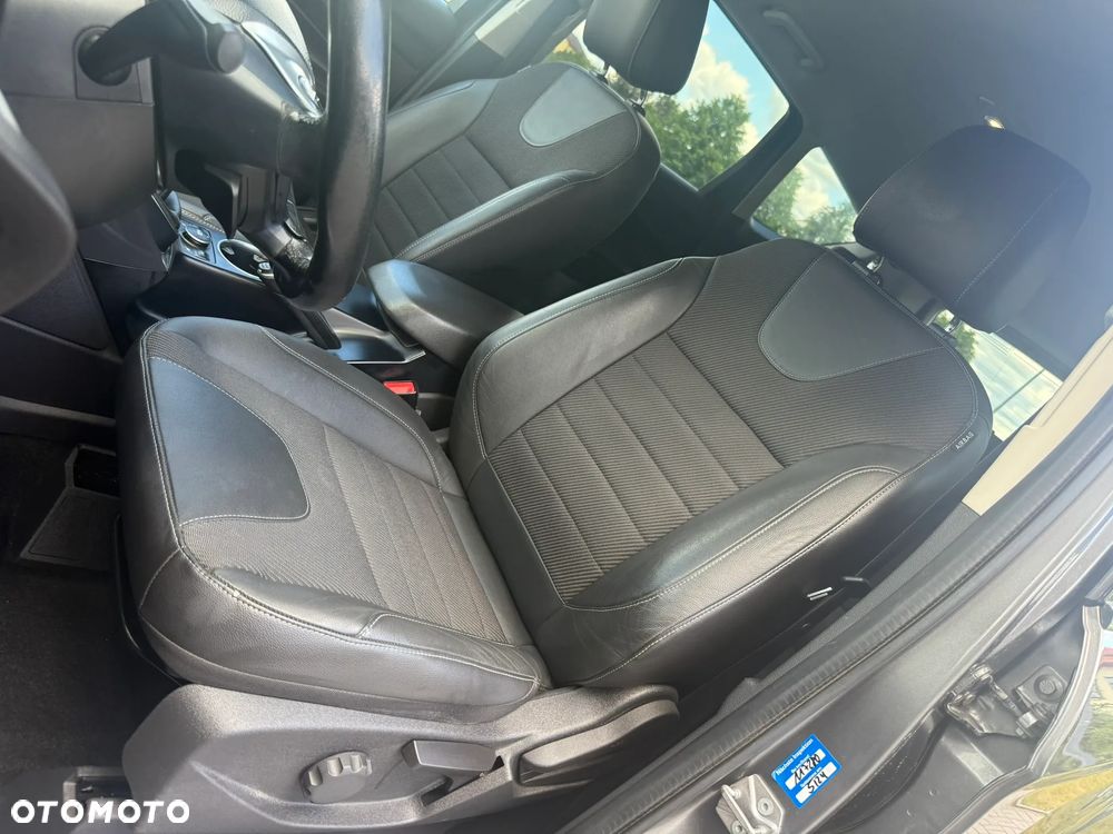 Ford Kuga 2.0 TDCi Titanium FWD - 31