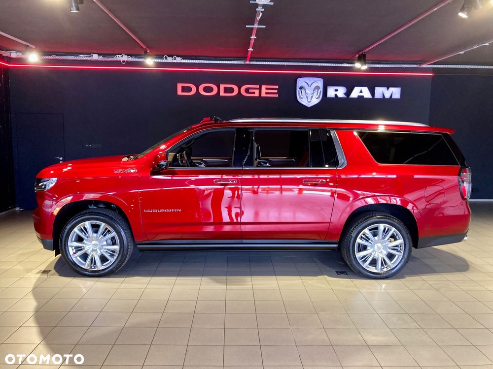 Chevrolet Suburban - 13