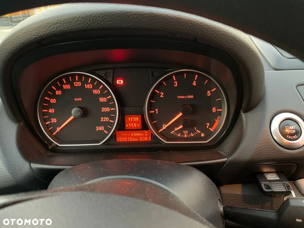 BMW Seria 1 116i - 12