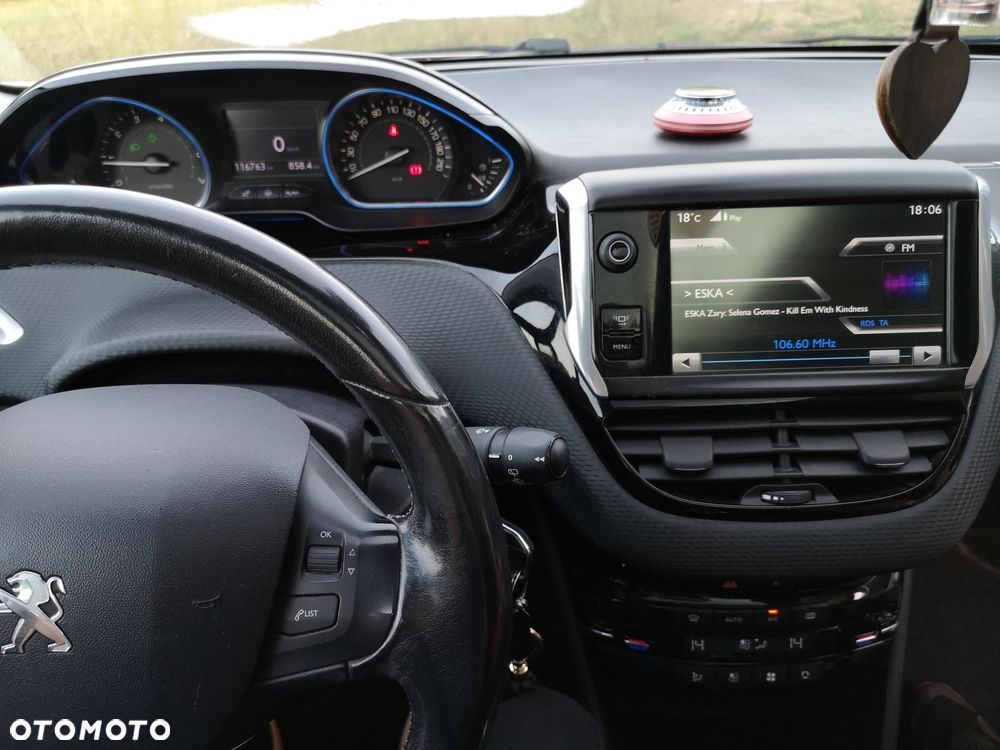 Peugeot 2008 - 7