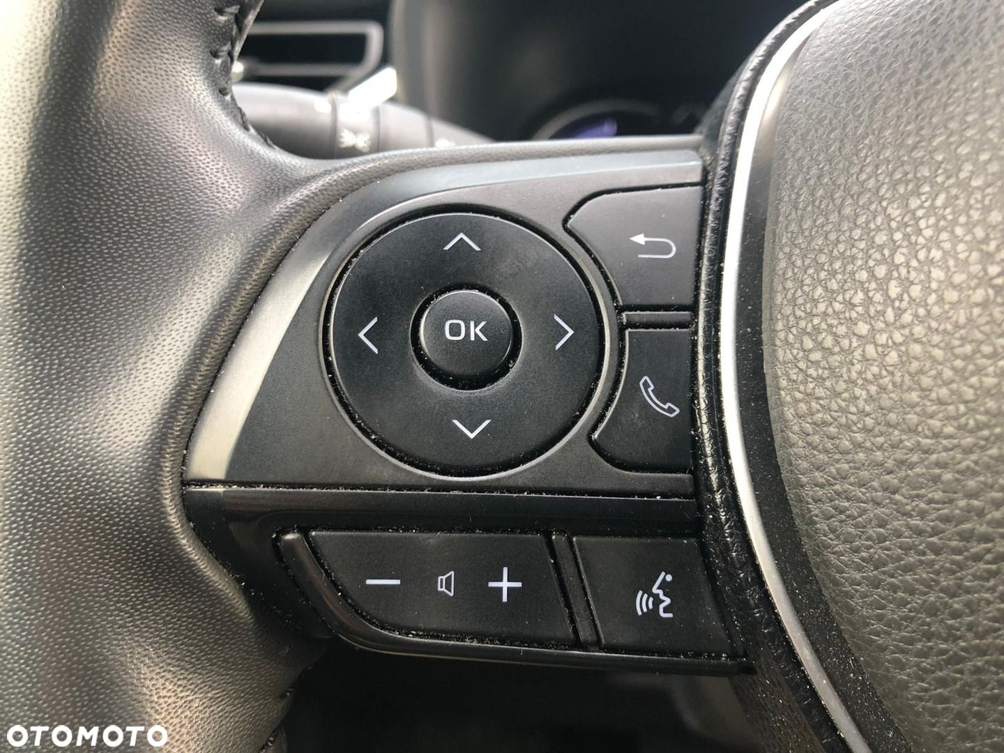 Toyota RAV4 - 25
