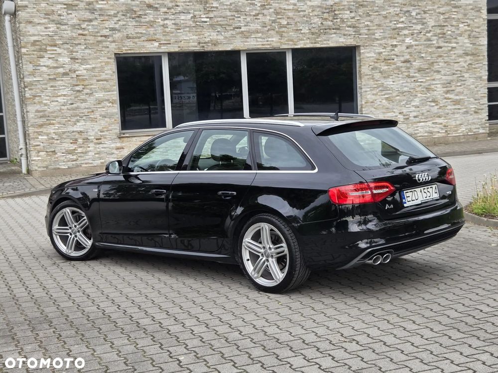 Audi A4 Avant 2.0 TDI DPF clean diesel multitronic S line Sportpaket - 9