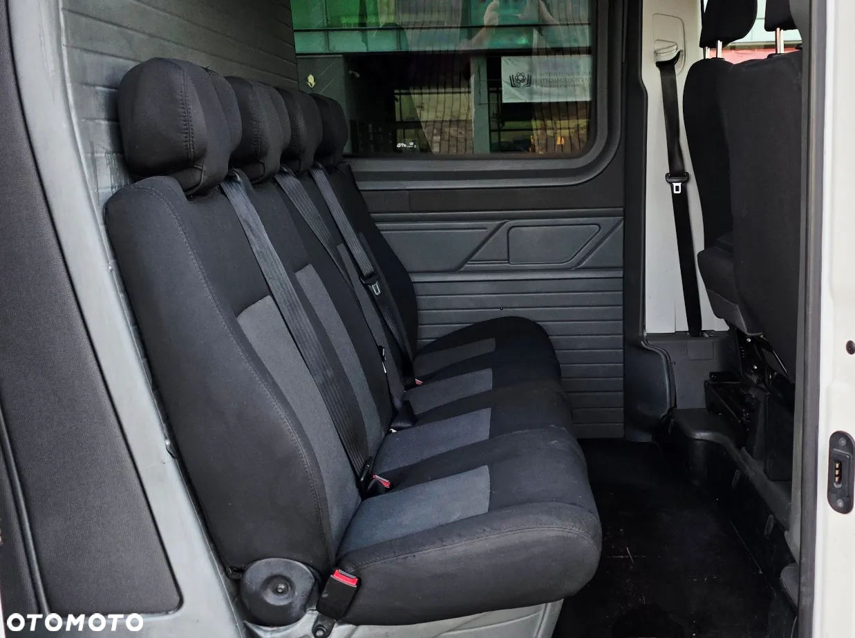 Volkswagen CRAFTER - 7