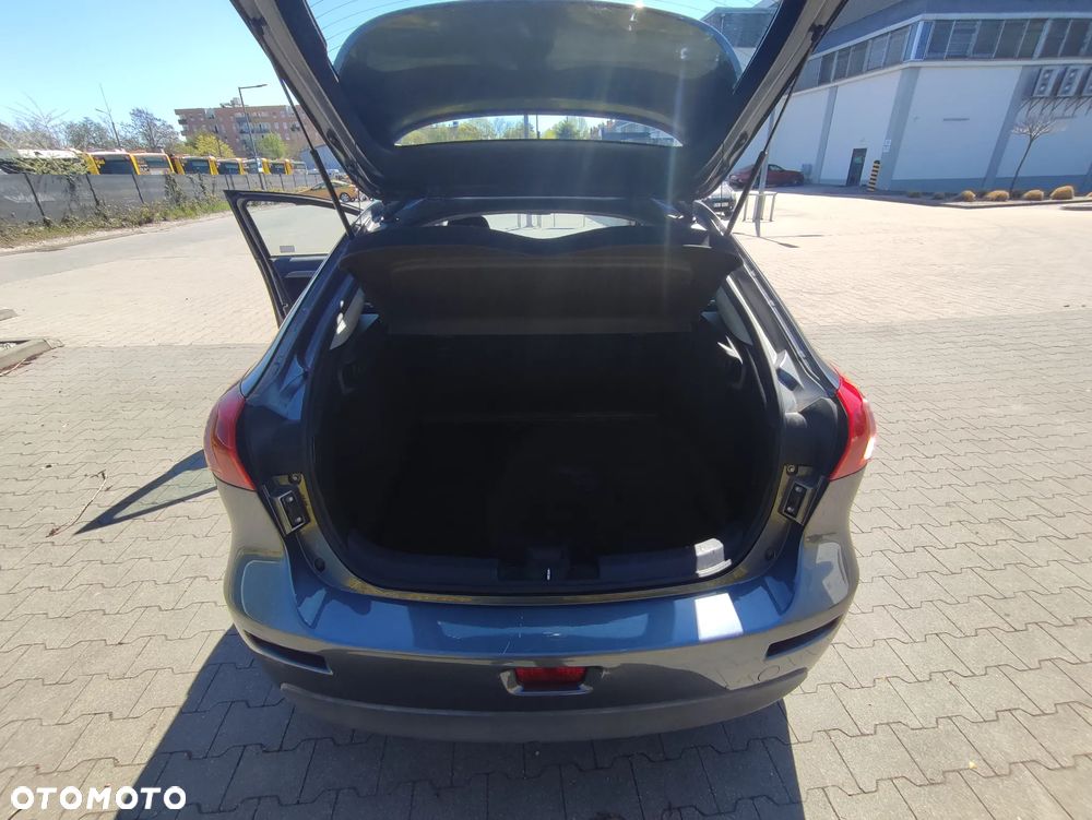 Mitsubishi Lancer 1.8 Intense - 17
