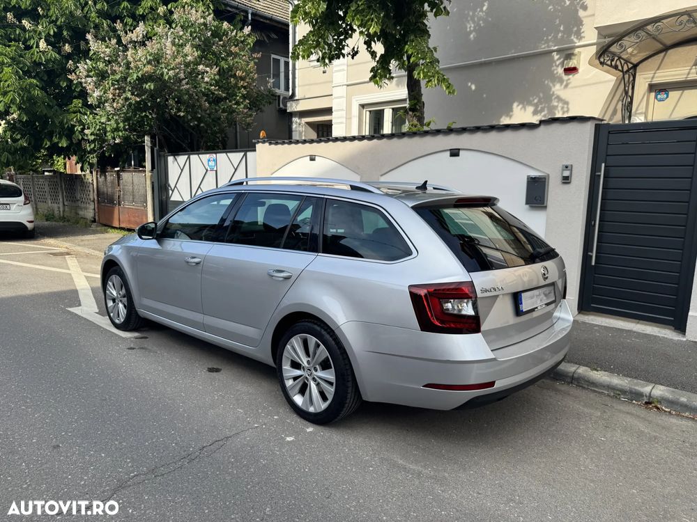 Skoda Octavia 2.0 TDI 4X4 DSG Style - 6