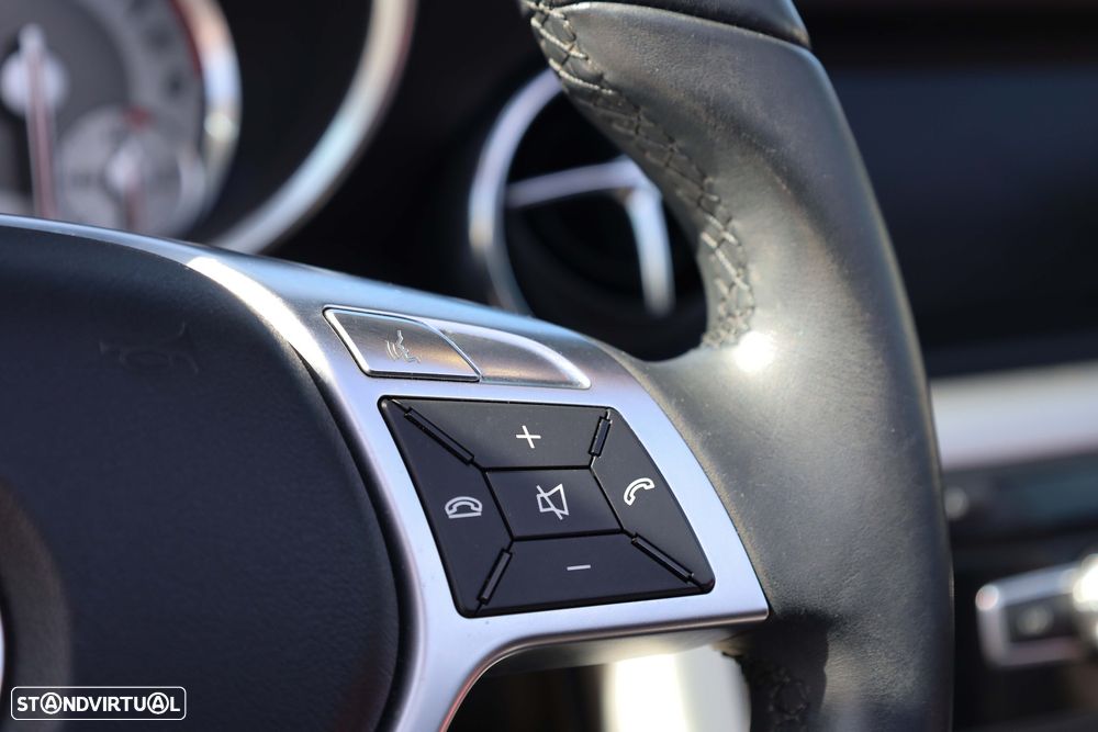 Mercedes-Benz SLK 200 Standard - 24