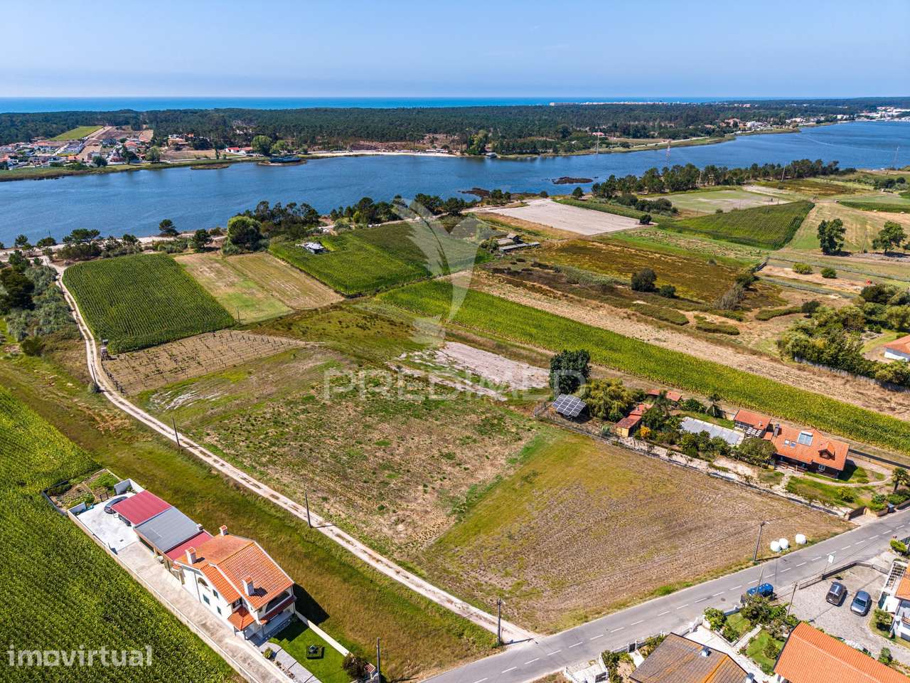 Terreno perto da ria de Ovar - Grande imagem: 3/8