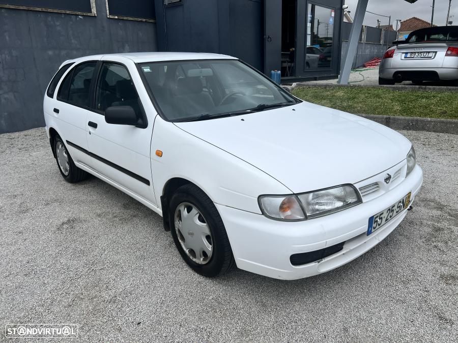 Nissan Almera - 7