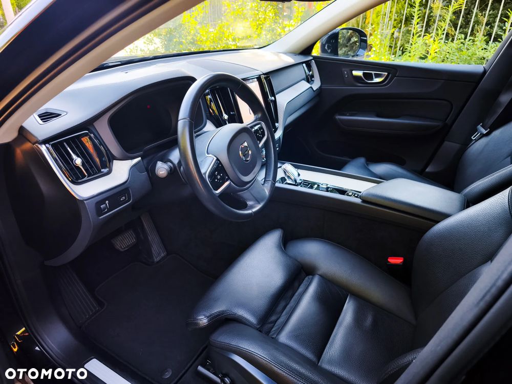 Volvo XC 60 B4 D Inscription - 19
