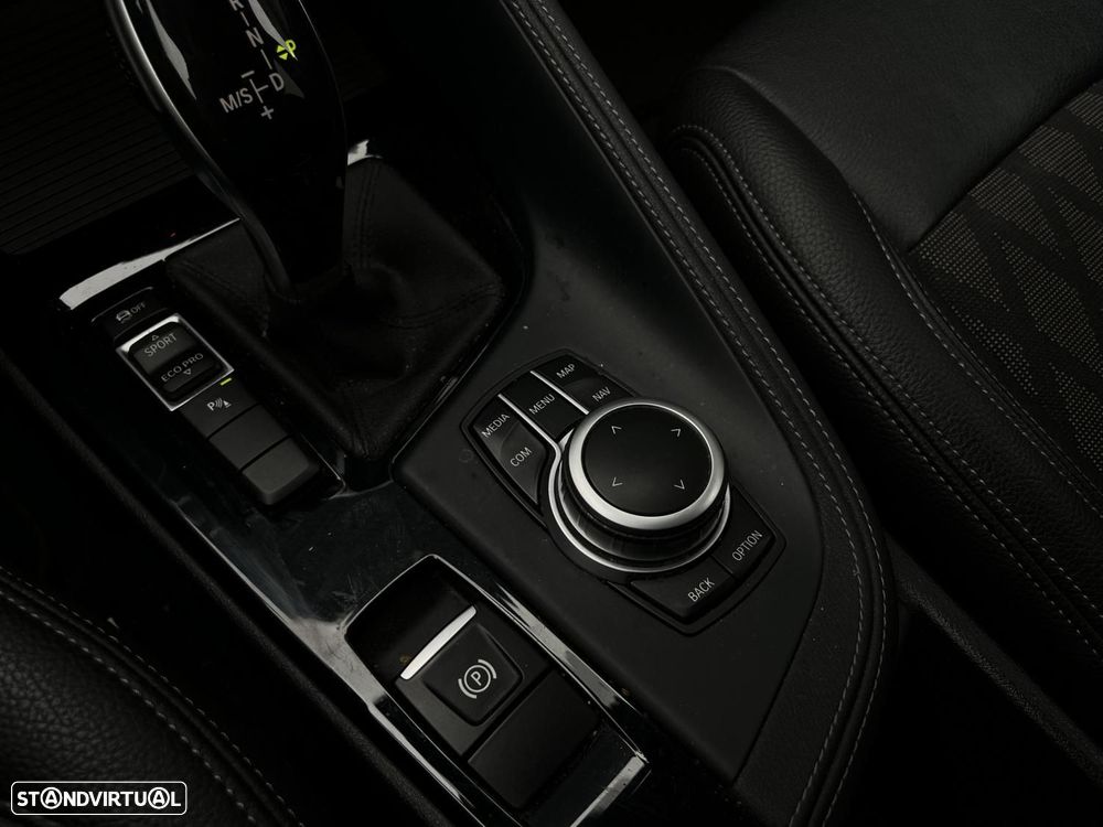 BMW X1 16 d sDrive Auto xLine - 22