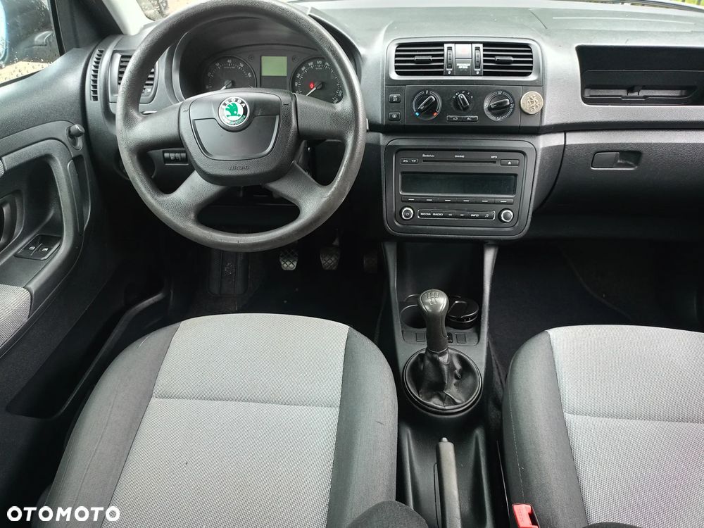 Skoda Fabia 1.4 16V Family - 11