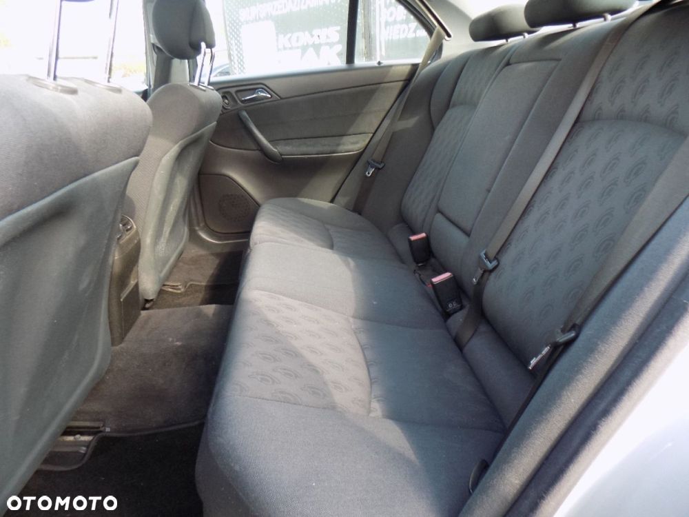 Mercedes-Benz Klasa C - 6